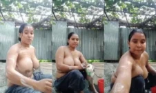 Desi Big Boob Bhabhi Bathing
